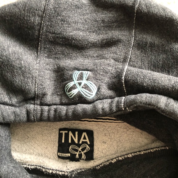 TNA Hoodie XS - Picture 2 of 4